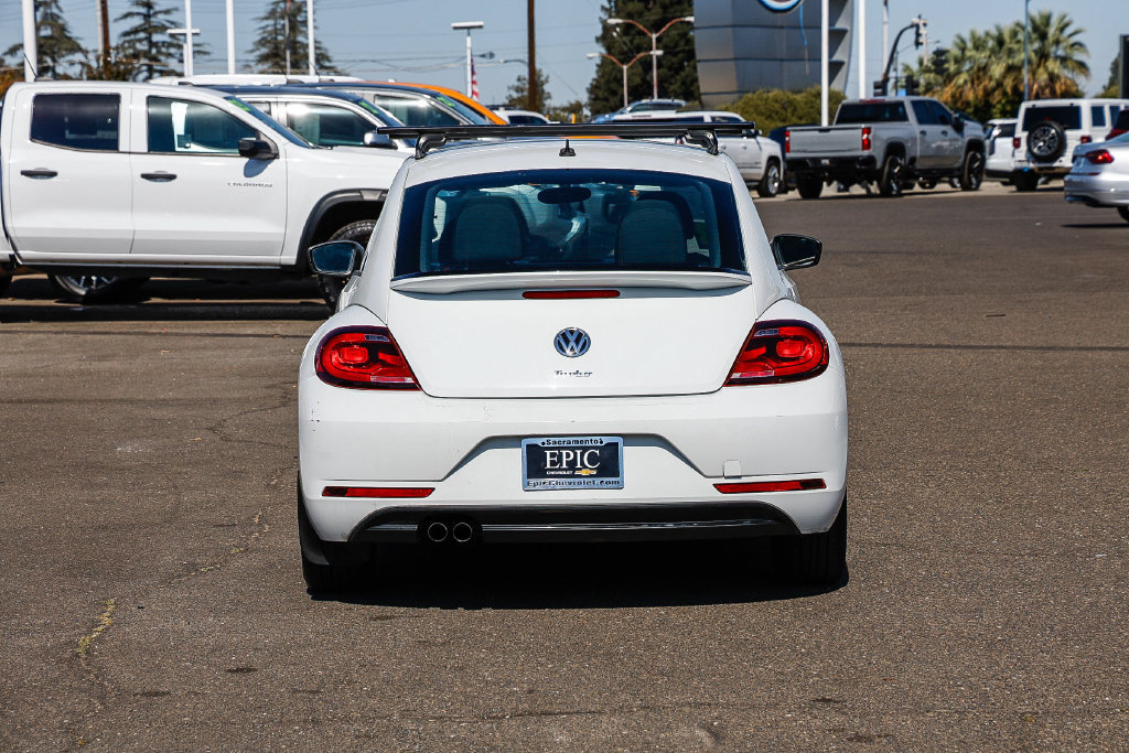 Used 2018 Volkswagen Beetle 2.0T S FWD image 3