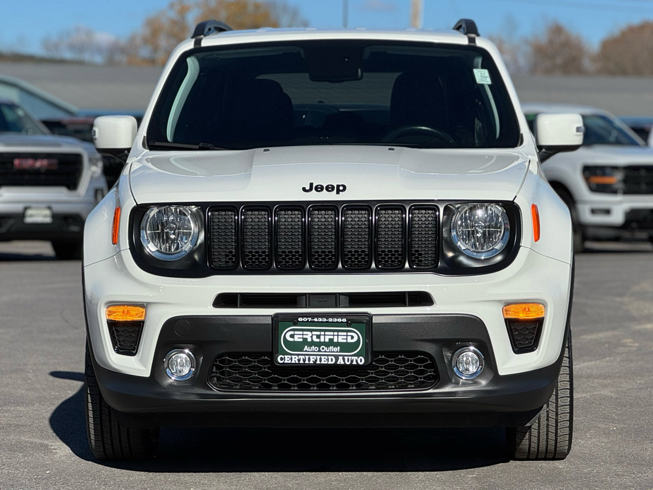 Used 2019 Jeep Renegade Altitude w/ Quick Order Package 2XM image 2