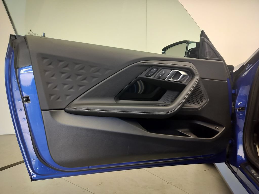 Certified 2025 BMW M240i Coupe RWD image 6
