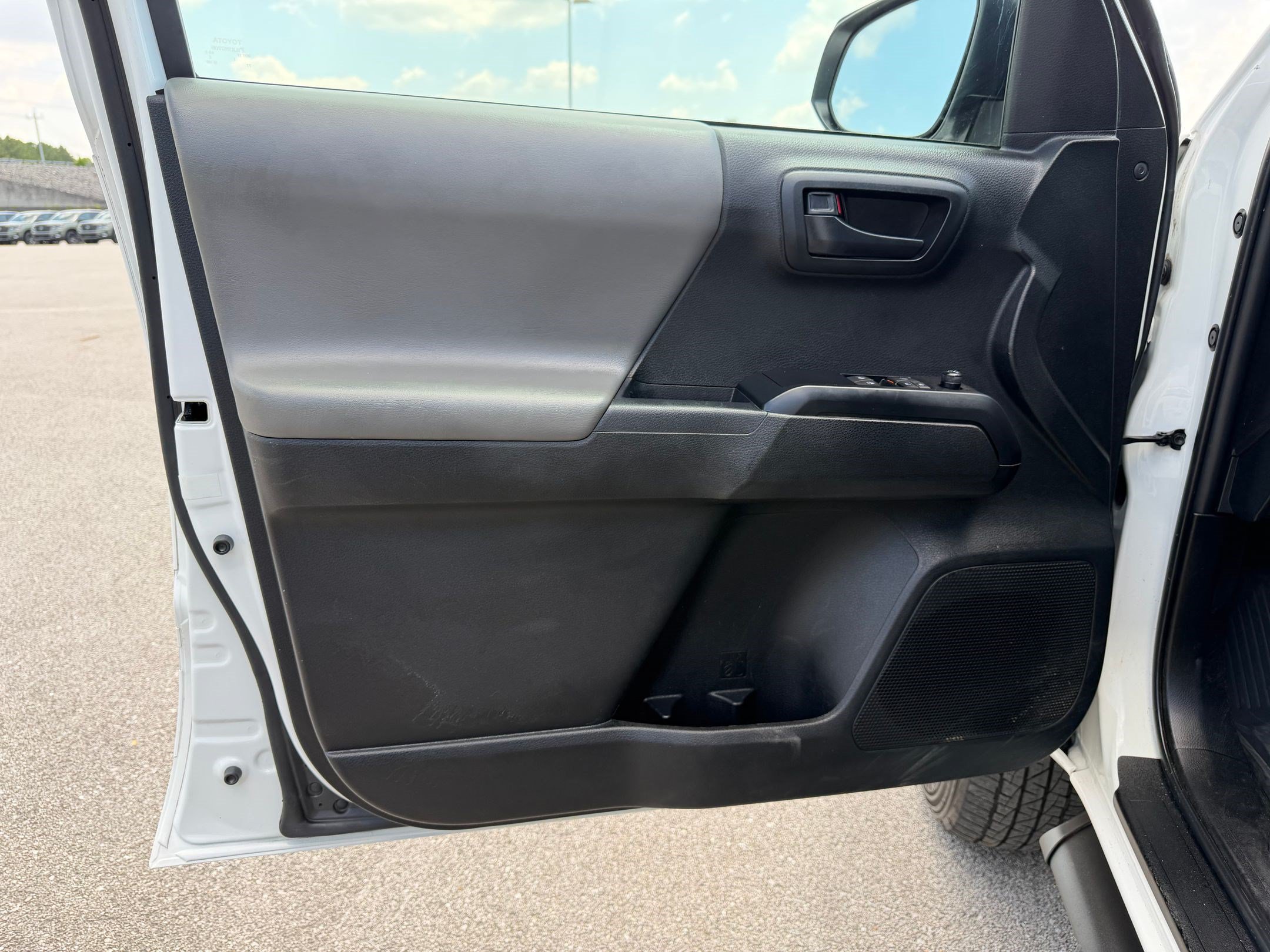 Used 2023 Toyota Tacoma SR RWD image 24