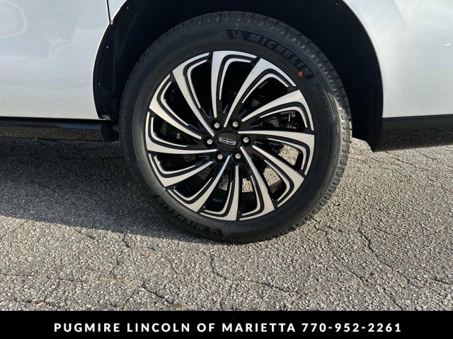 New 2026 Lincoln Navigator L Black Label image 39