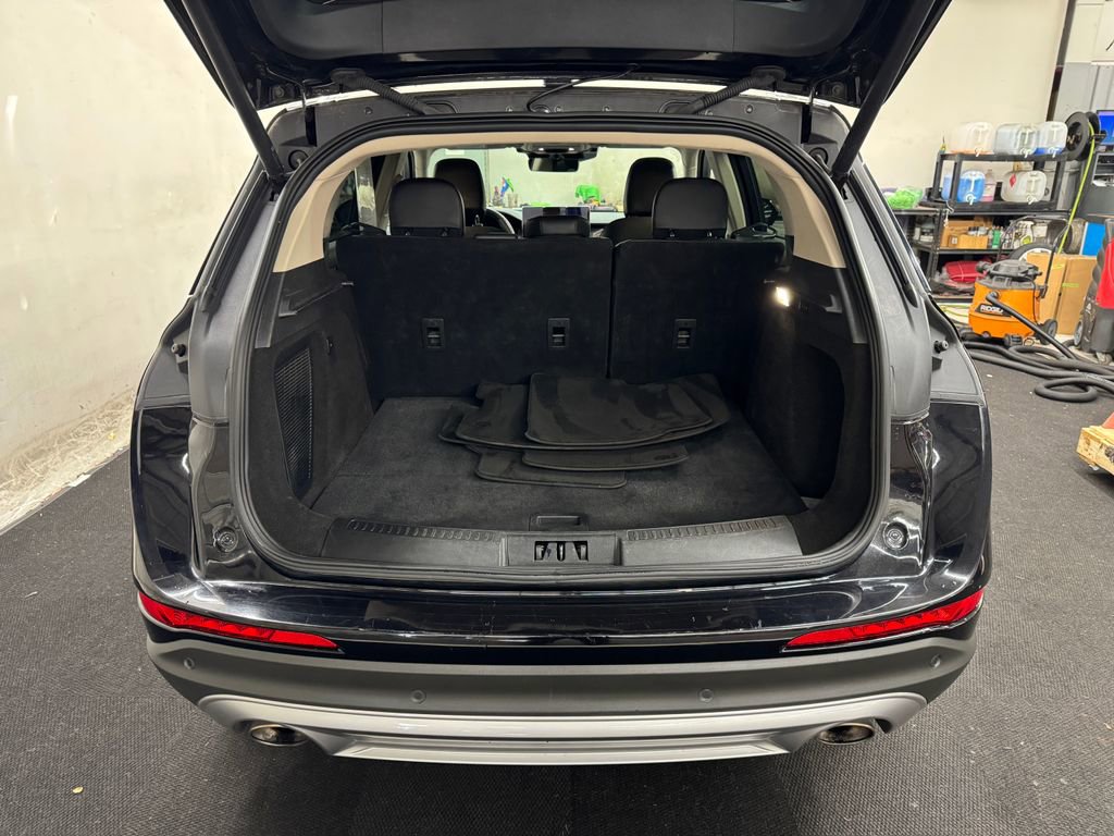 Used 2024 Lincoln Corsair Reserve w/ Equipment Group 201A image 6