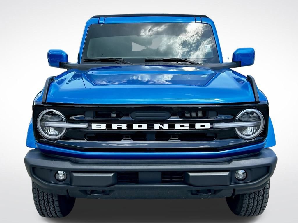 Used 2024 Ford Bronco Outer Banks image 8