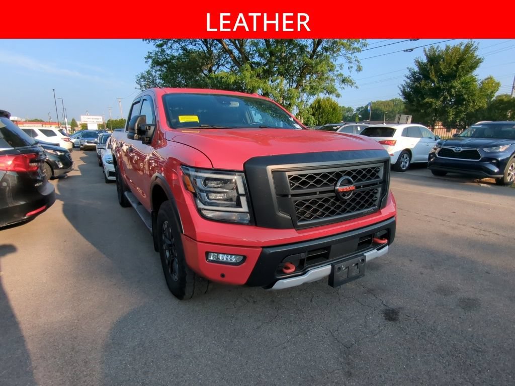 Used 2021 Nissan Titan PRO-4X w/ Pro-4x Convenience Package AWD/4WD image 3