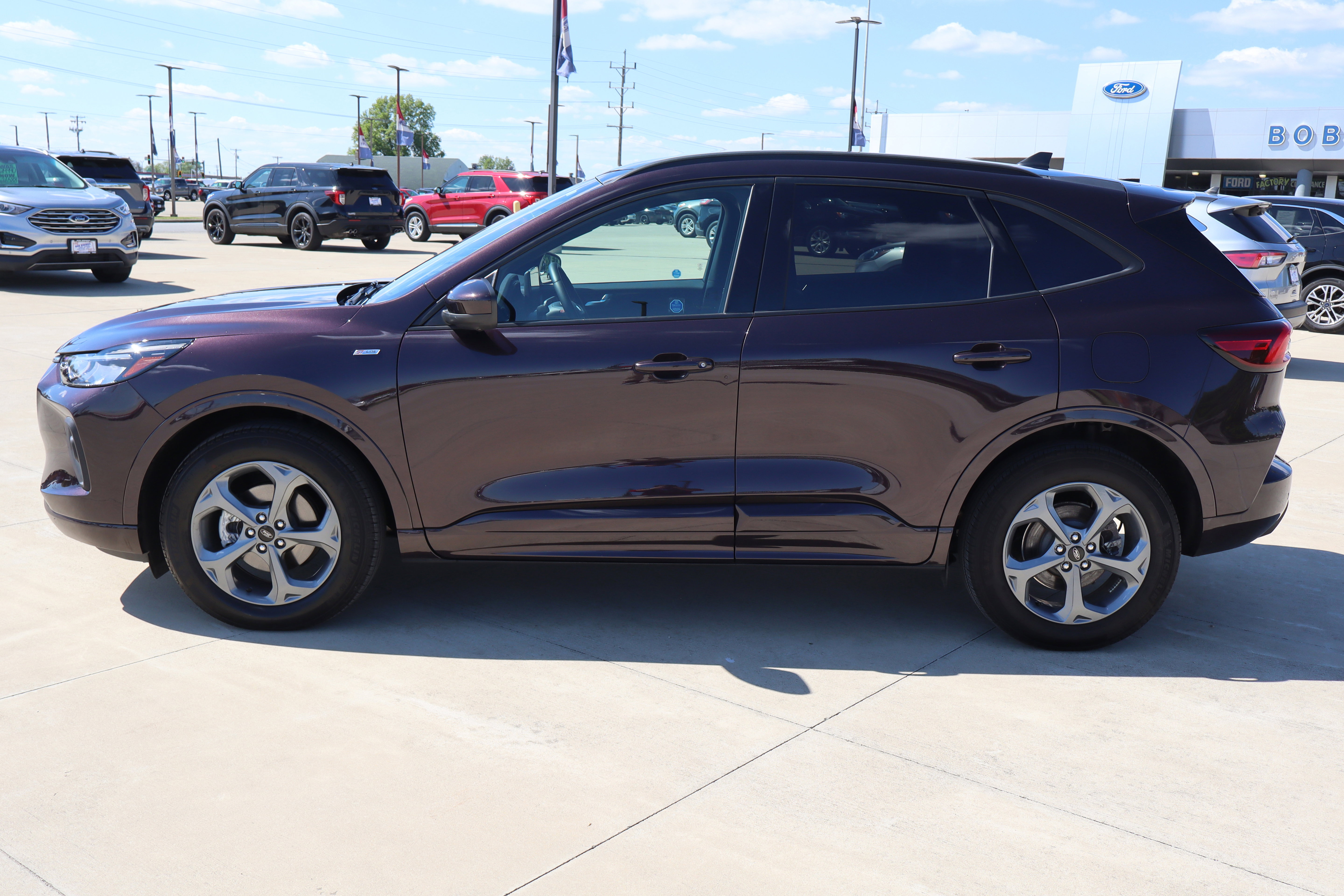 Used 2023 Ford Escape ST-Line Select w/ Tech Pack #2 image 9