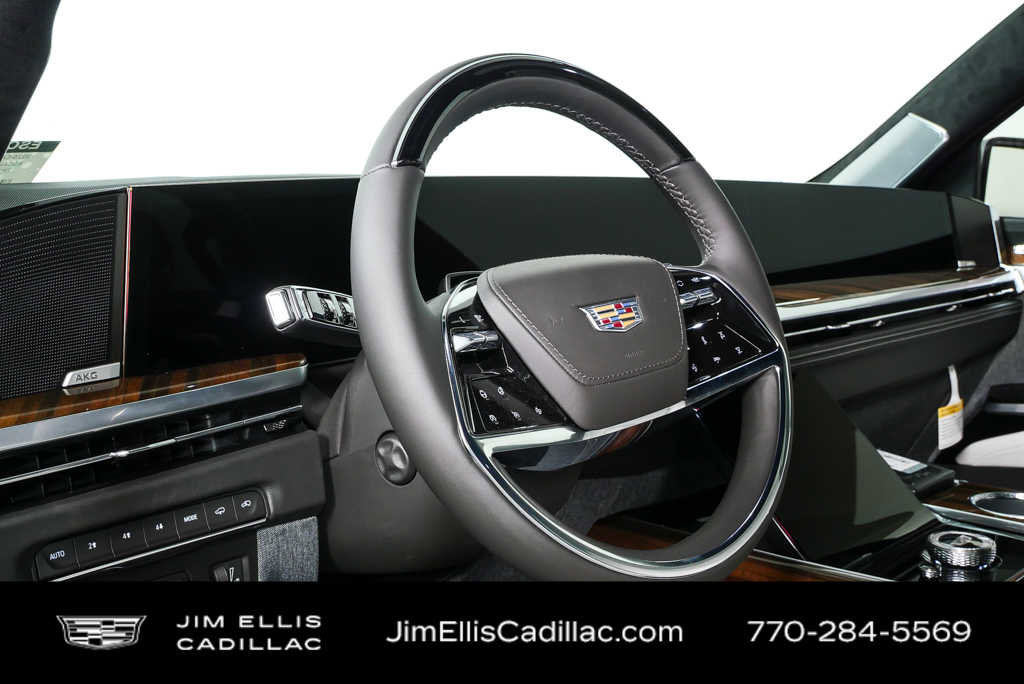 New 2026 Cadillac Escalade Platinum Sport w/ LPO, ONYX Package AWD/4WD image 4