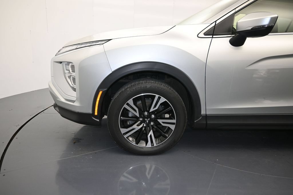 Used 2024 Mitsubishi Eclipse Cross SEL AWD/4WD image 9