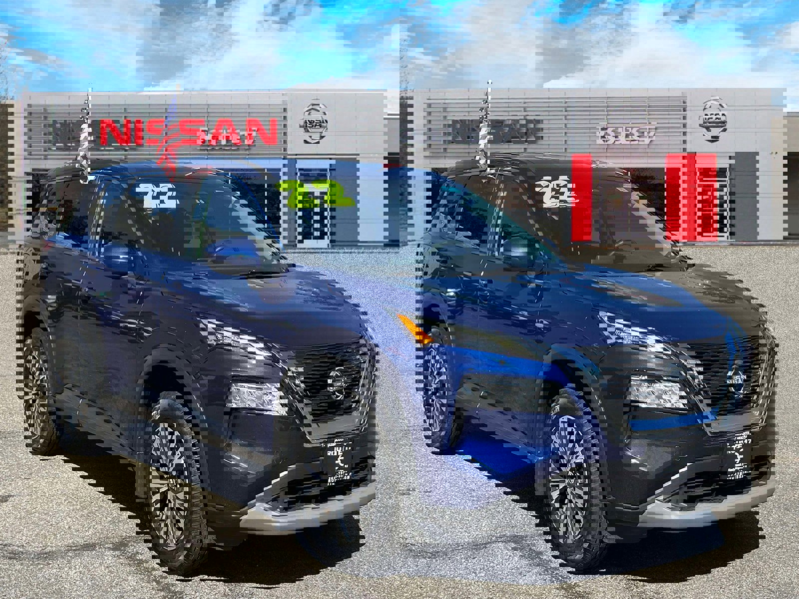 Used 2022 Nissan Rogue SV