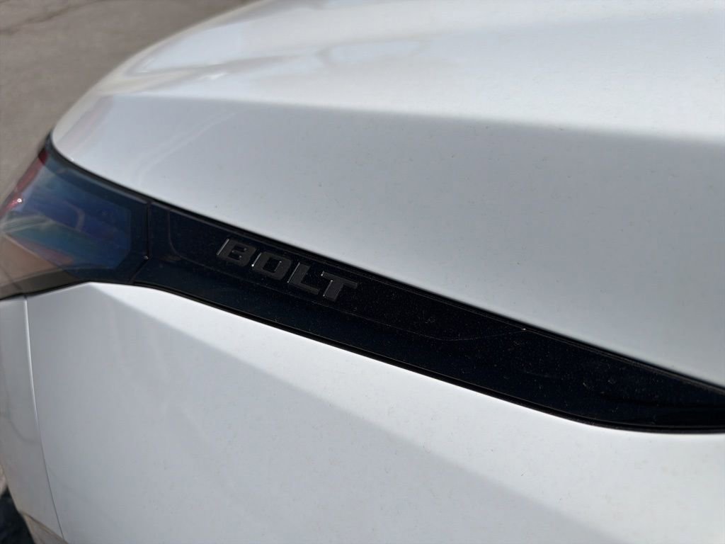 New 2027 Chevrolet Bolt RS FWD image 10