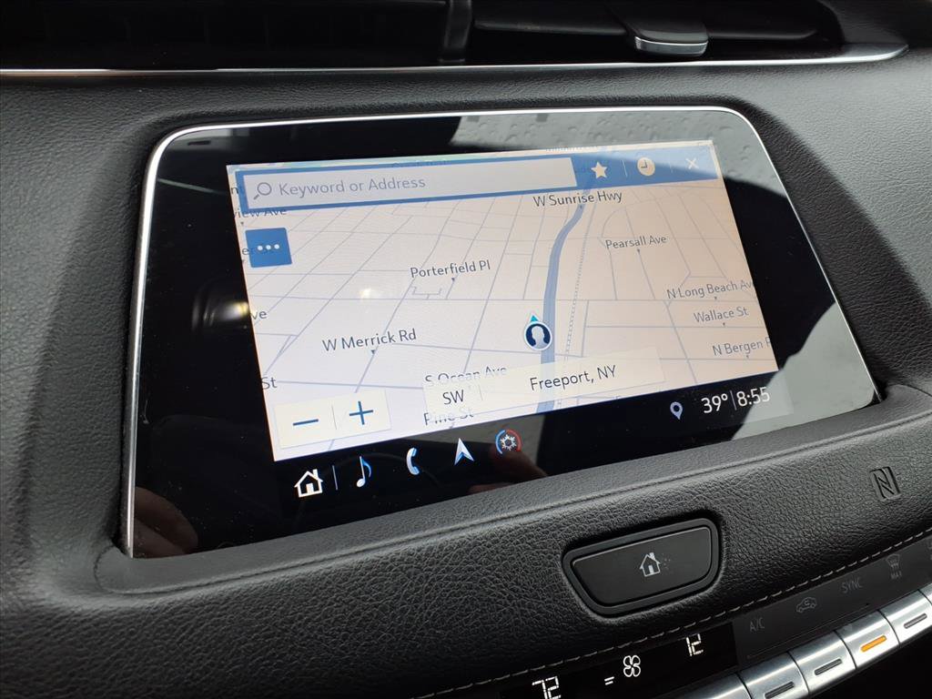 Used 2019 Cadillac XT4 Premium Luxury w/ Cold Weather Package image 27