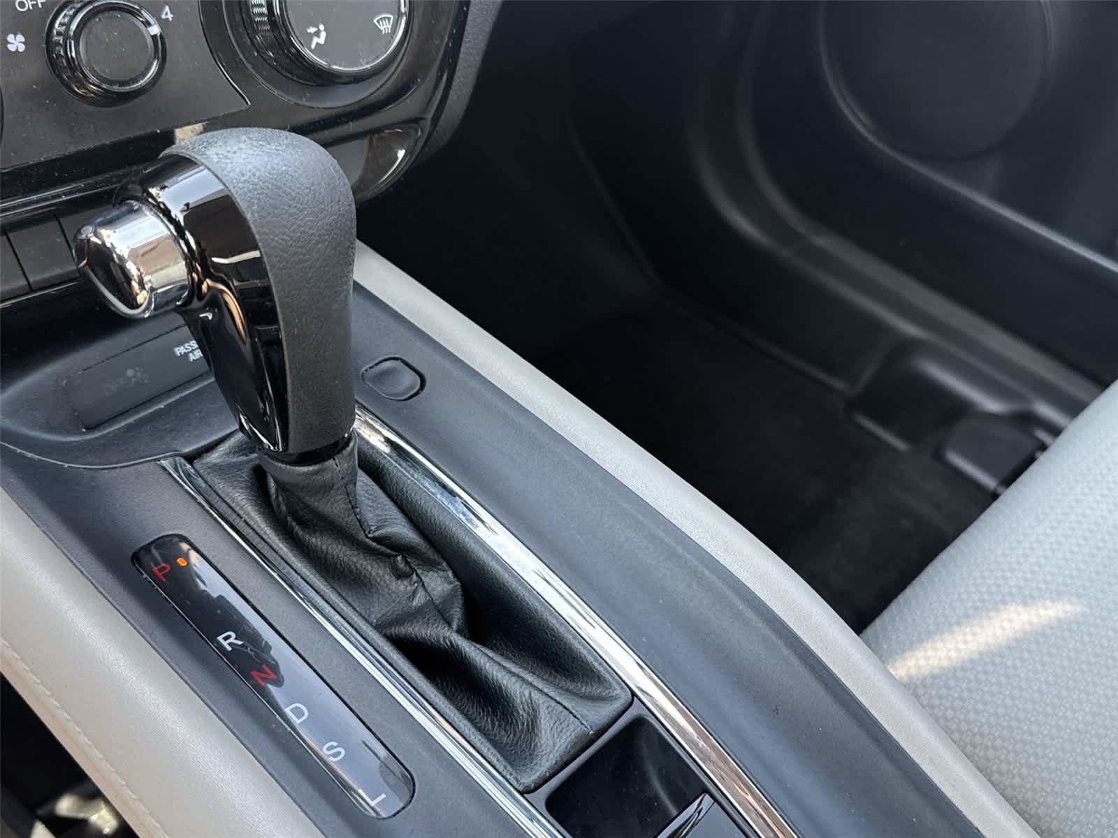 Used 2020 Honda HR-V LX image 26