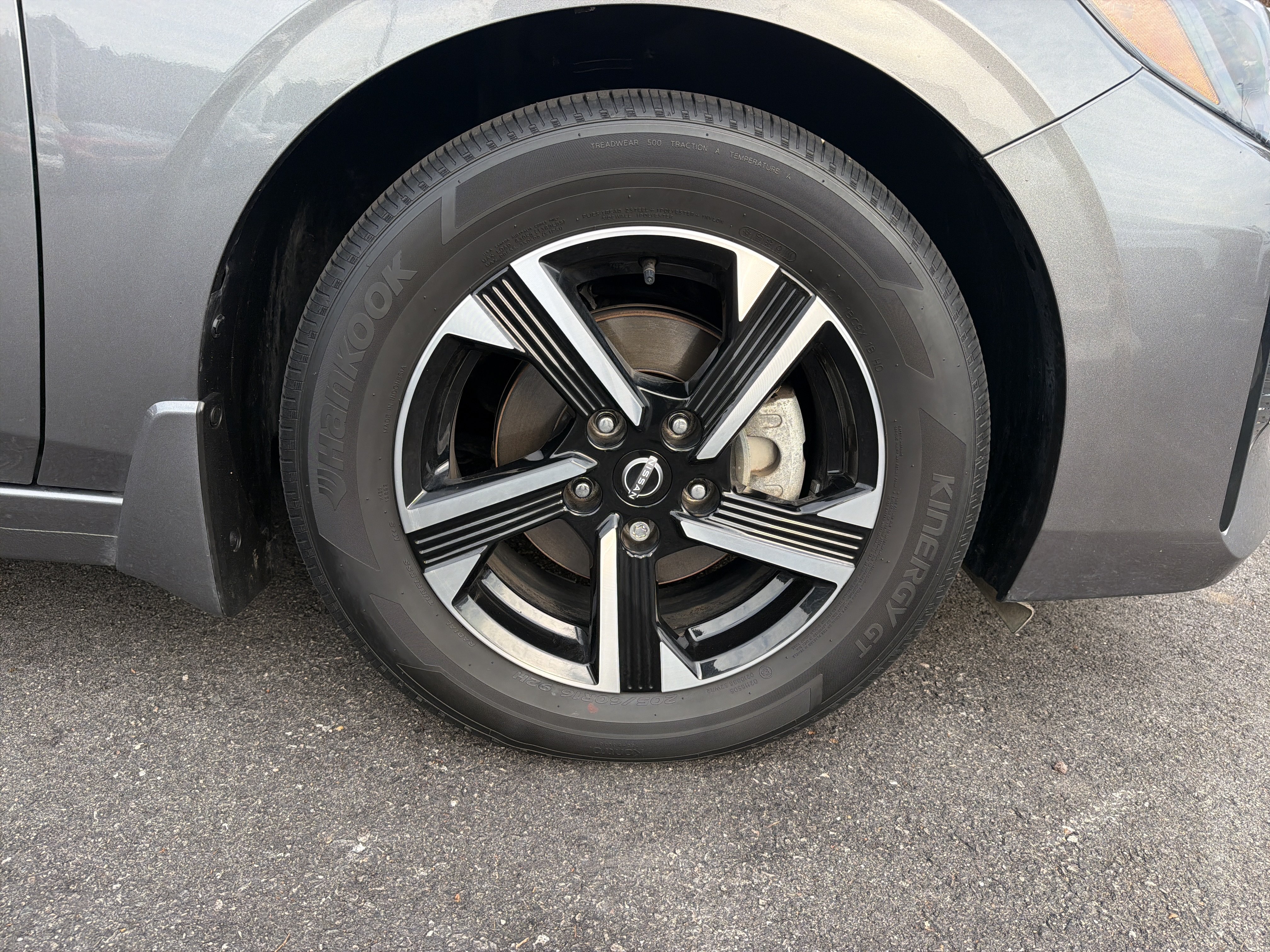 Used 2024 Nissan Sentra SV w/ All-Weather Package FWD image 13