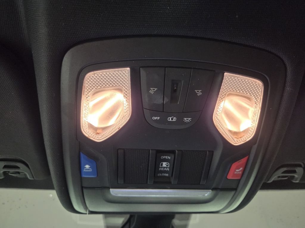Used 2022 RAM 1500 Big Horn RWD image 14