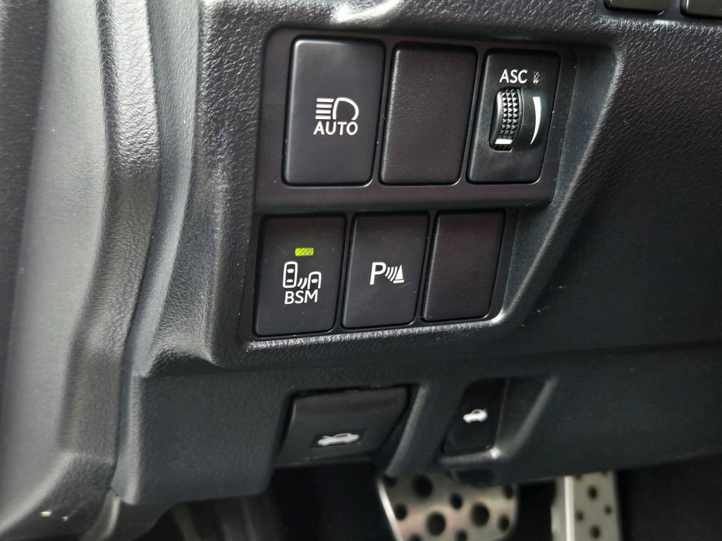 Used 2019 Lexus IS 300 F Sport w/ F Sport Package image 20