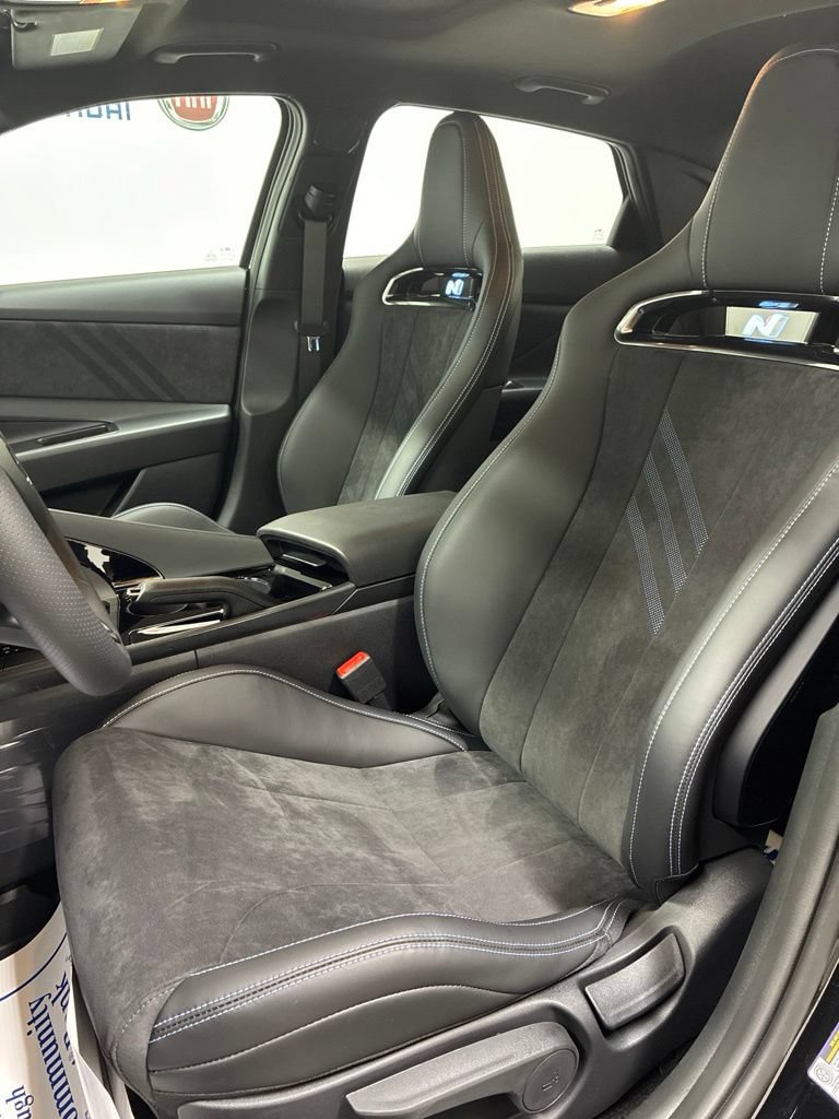 New 2026 Hyundai Elantra N FWD image 9