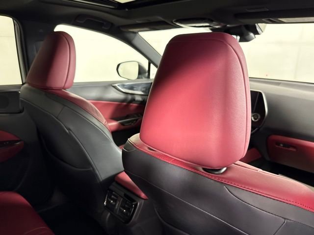 Used 2024 Lexus NX 250 FWD image 28