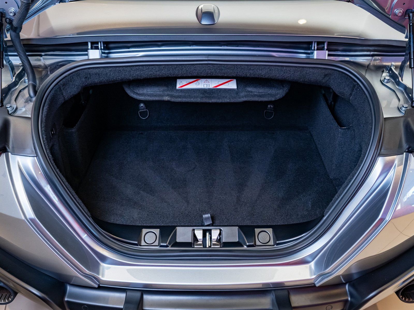 Certified 2024 Ferrari Roma Spider image 27