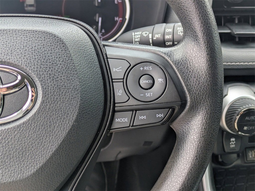 Used 2024 Toyota RAV4 XLE image 16