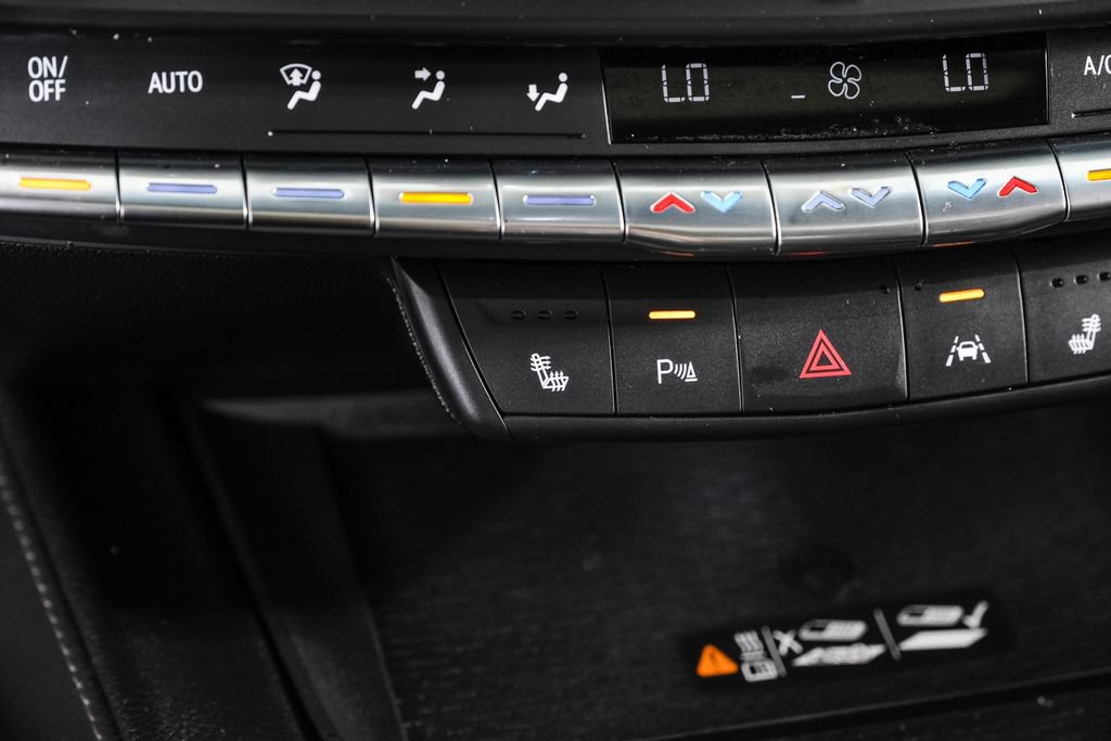 Used 2023 Cadillac CT4 Luxury w/ Sun And Sound Package RWD image 23
