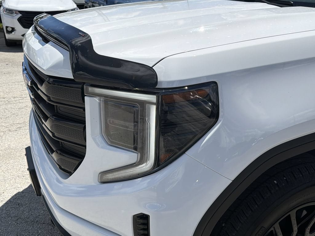 Used 2026 GMC Sierra 1500 Elevation w/ Elevation Premium Package AWD/4WD image 10