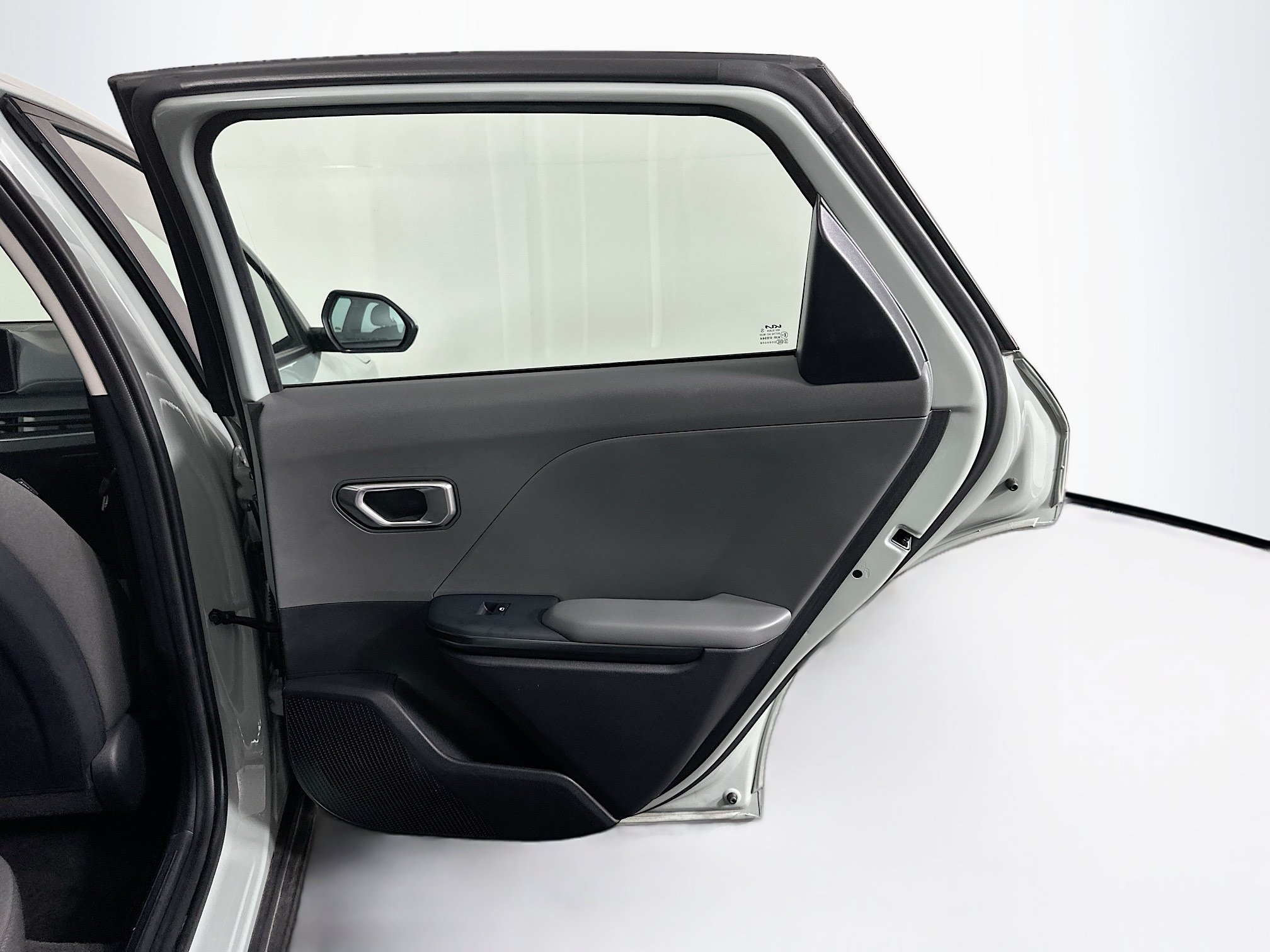 Used 2025 Kia K4 FWD image 30