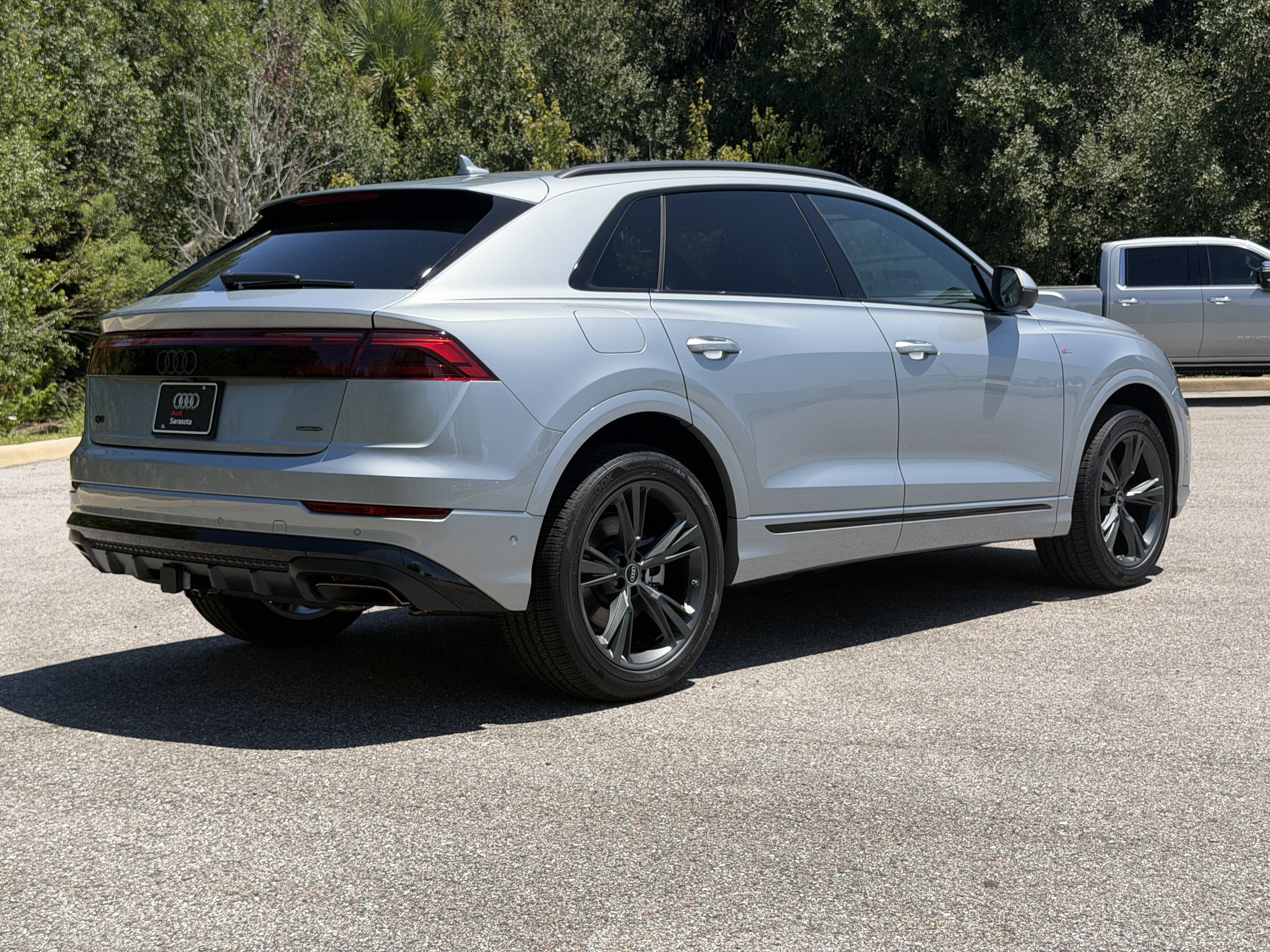 New 2027 Audi Q8 Premium AWD/4WD image 3