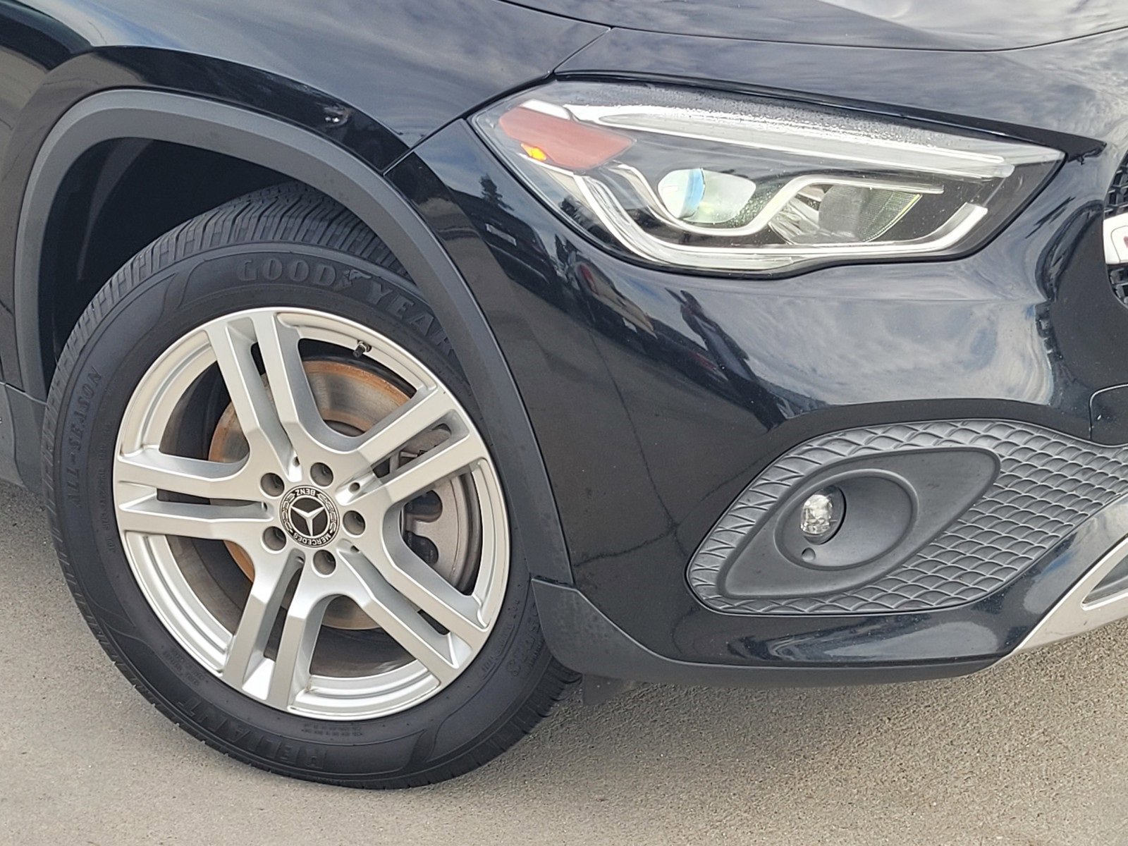 Used 2021 Mercedes-Benz GLA 250 GLA 250 w/ Premium Package image 9