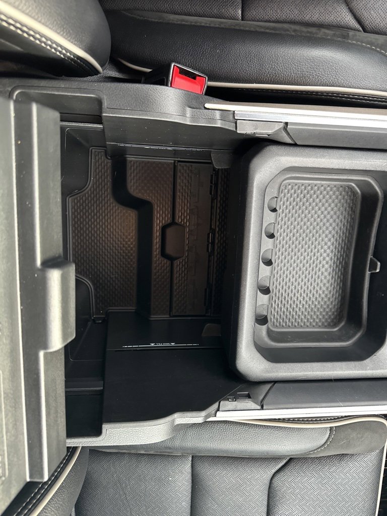 Used 2019 RAM 1500 Laramie w/ Sport Appearance Package image 7