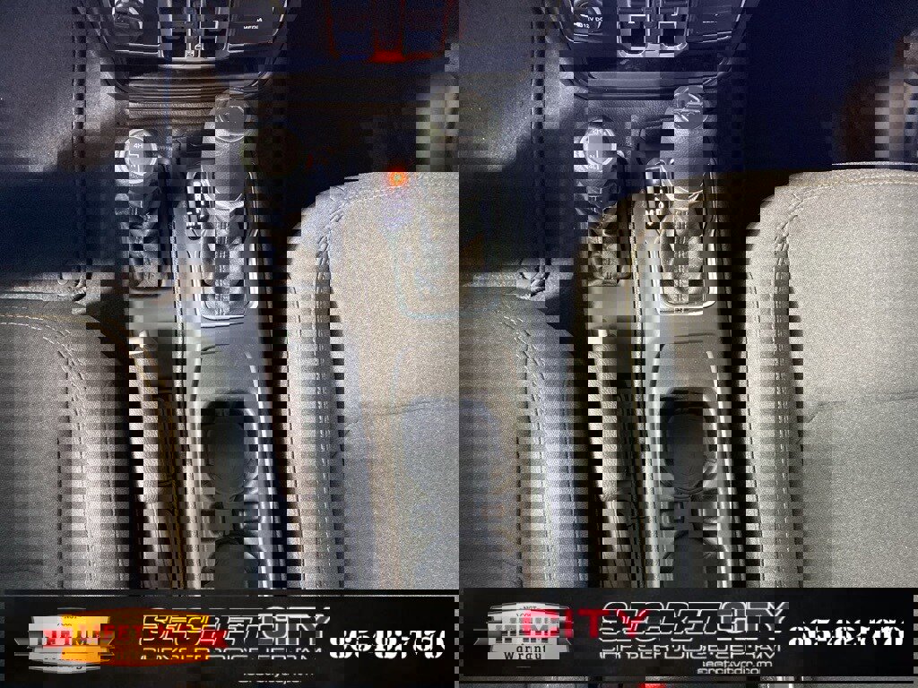 New 2025 Jeep Gladiator Sport image 21