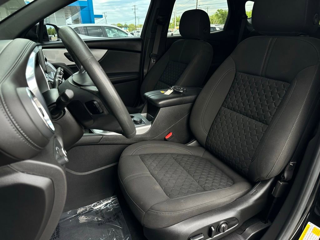 Used 2021 Chevrolet Blazer LT FWD image 12
