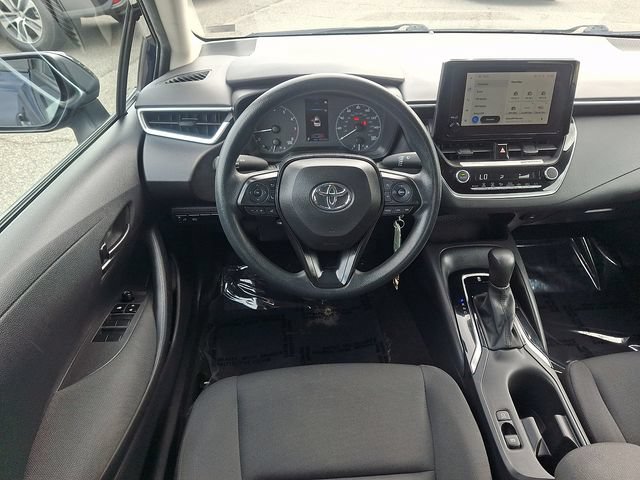 Used 2024 Toyota Corolla LE FWD image 11