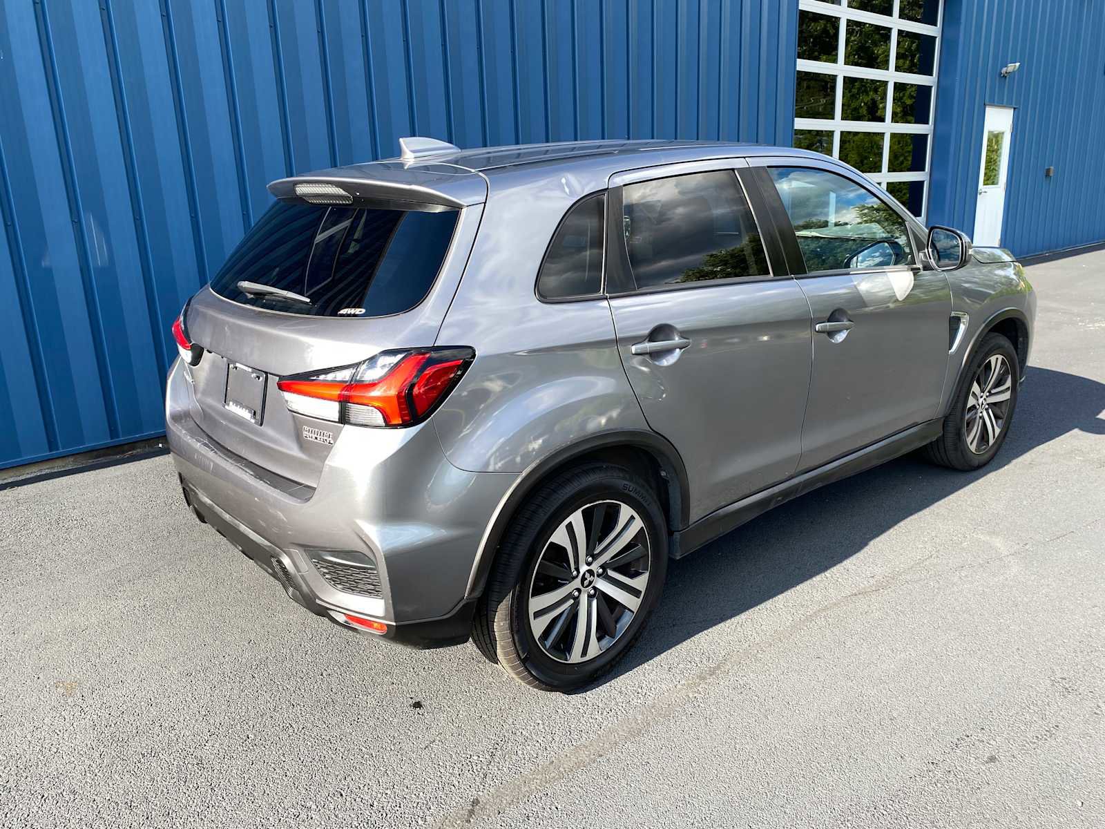 Used 2020 Mitsubishi Outlander Sport SE AWD/4WD image 4