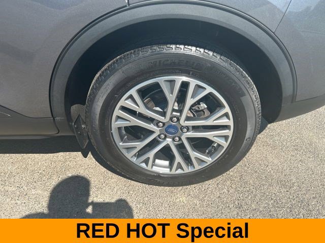 Used 2021 Ford Escape SEL AWD/4WD image 47