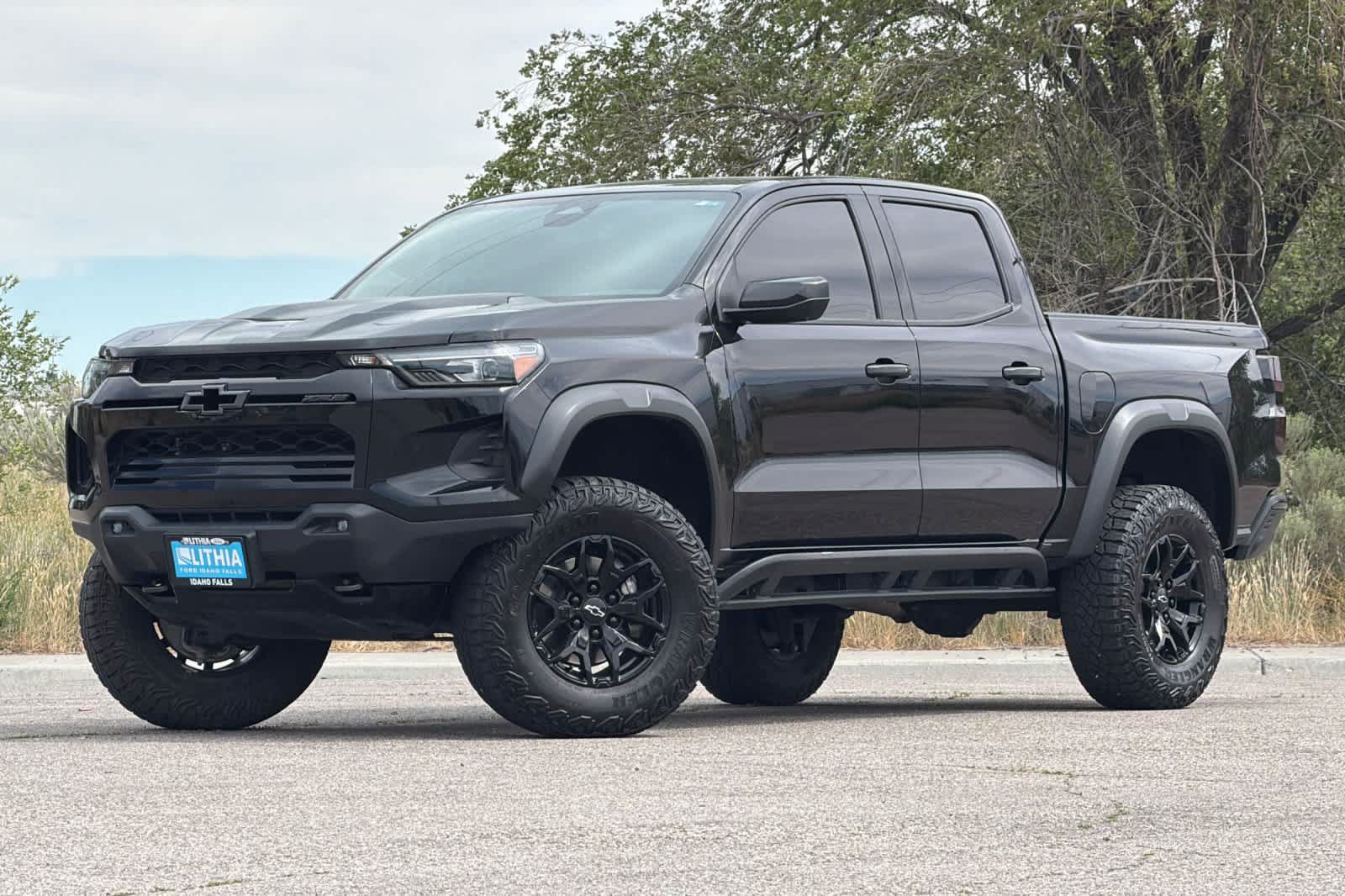 Used 2023 Chevrolet Colorado ZR2 w/ ZR2 Convenience Package III AWD/4WD image 1