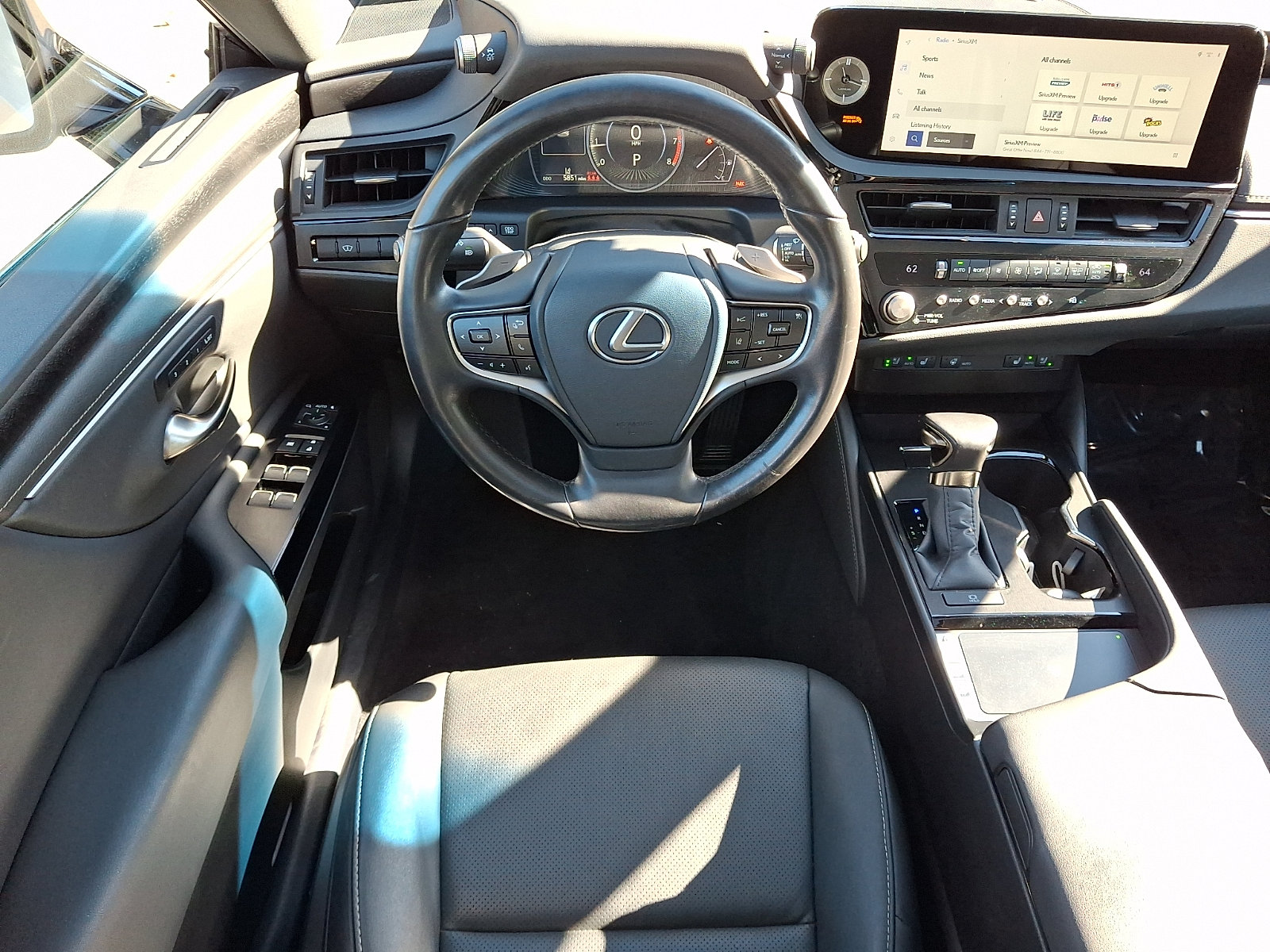 Certified 2024 Lexus ES 350 w/ Premium Package FWD image 11