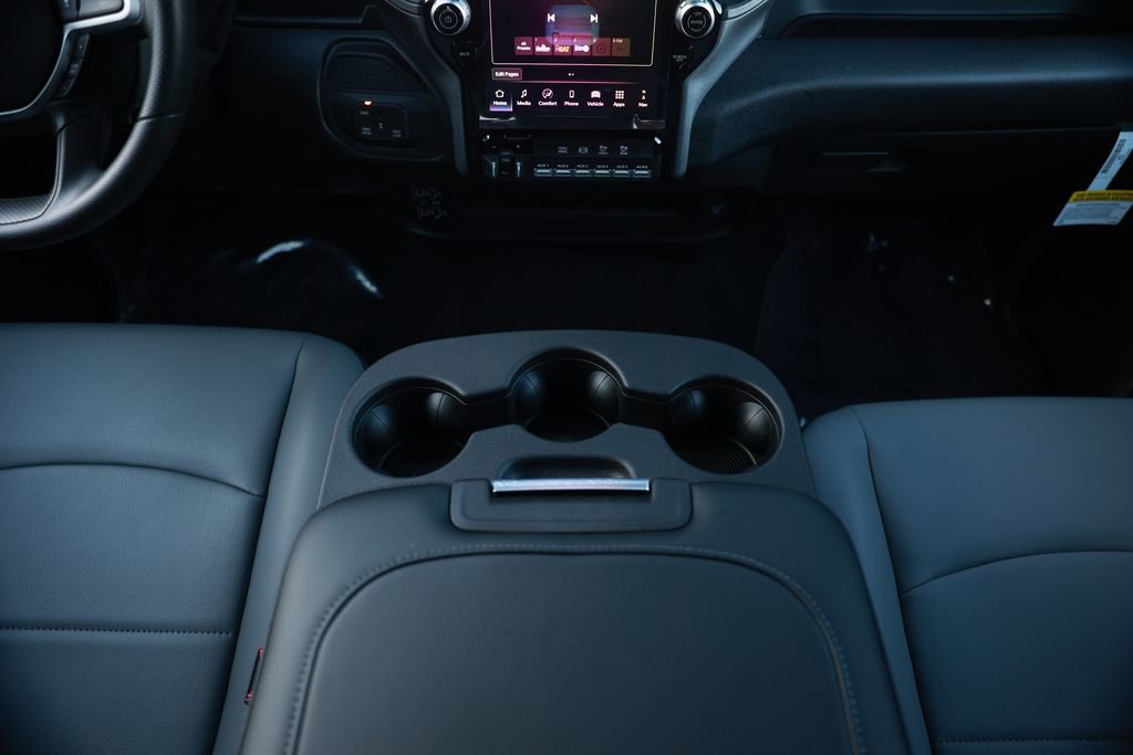 New 2026 RAM 3500 Tradesman AWD/4WD image 30