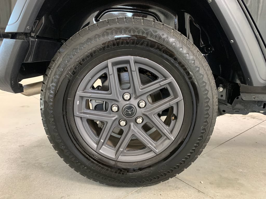Used 2024 Jeep Wrangler Unlimited Sport AWD/4WD image 25