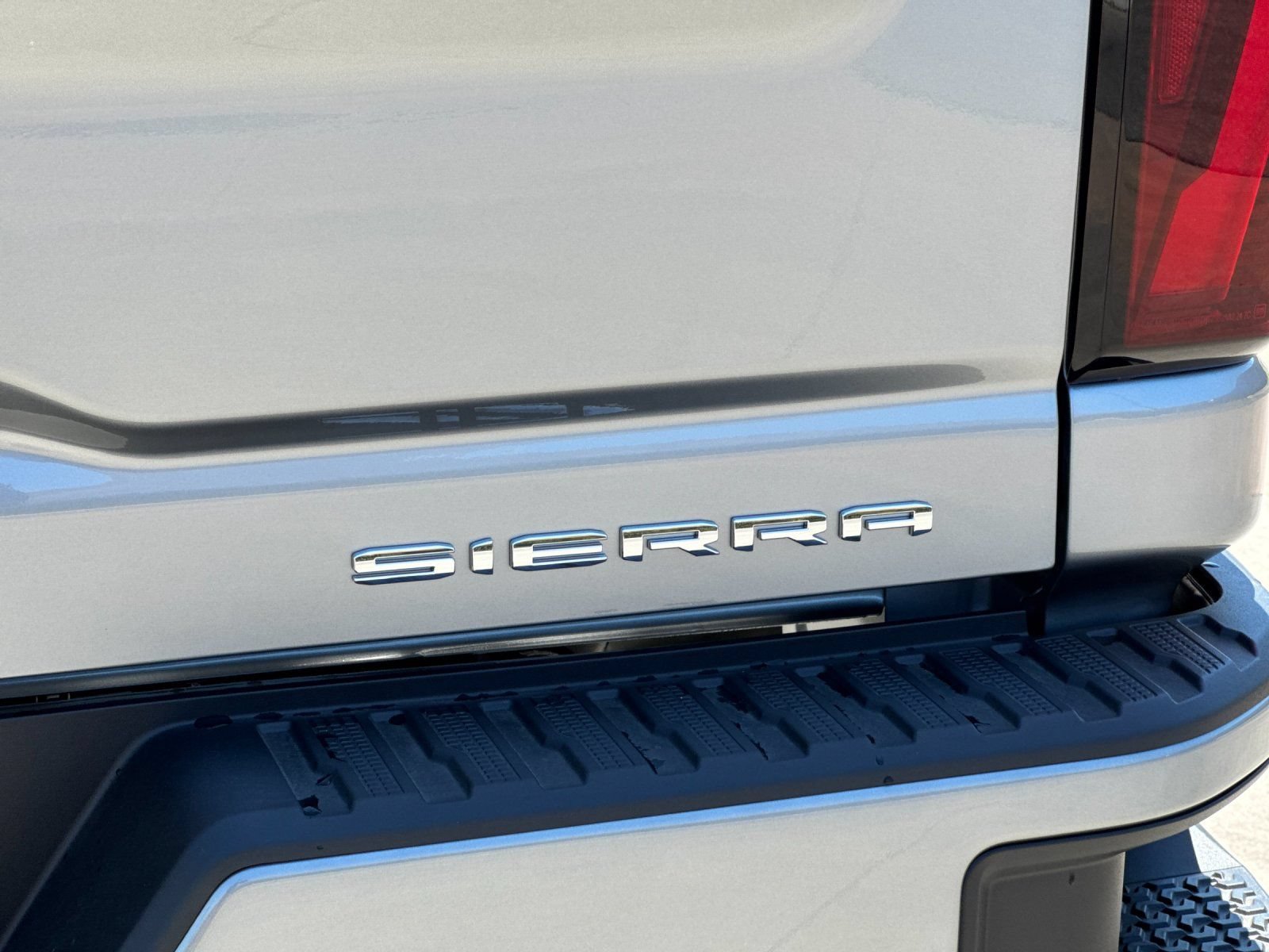 New 2026 GMC Sierra 3500 Denali w/ Denali Reserve Package AWD/4WD image 23