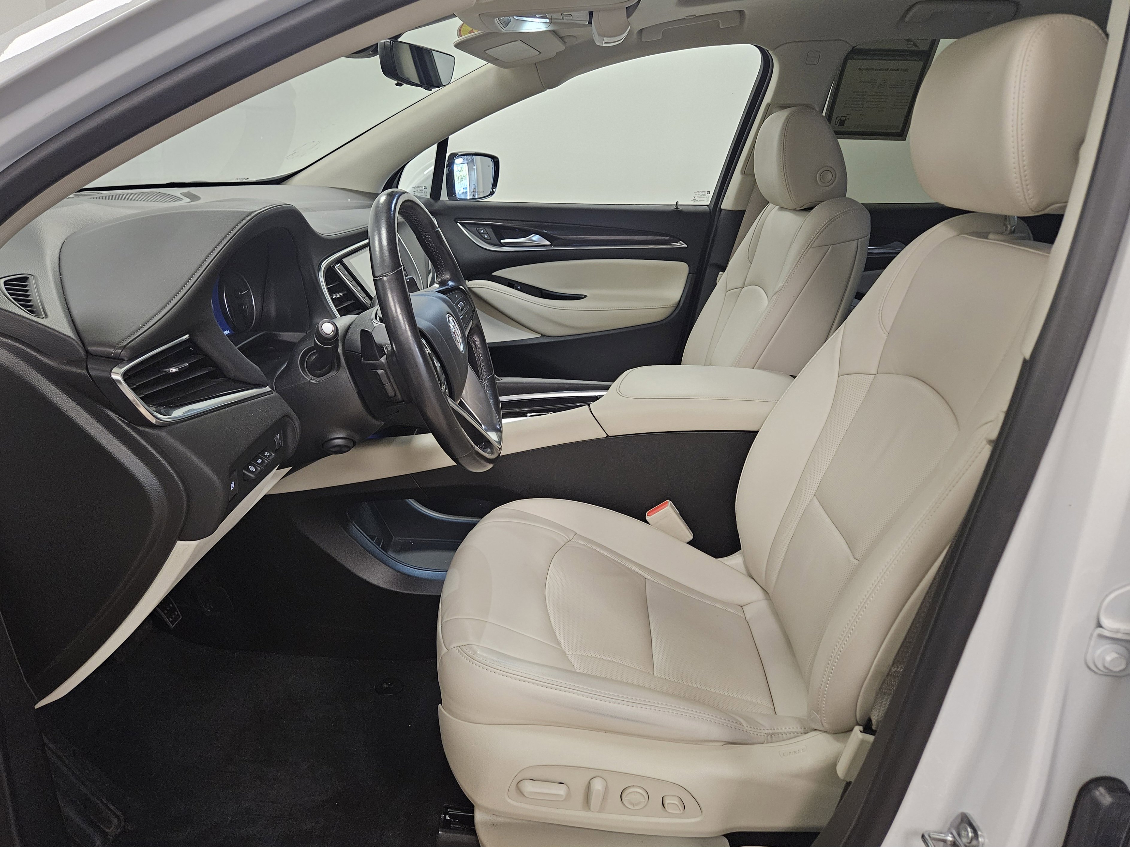 Used 2022 Buick Enclave Premium w/ Experience Buick Package image 8