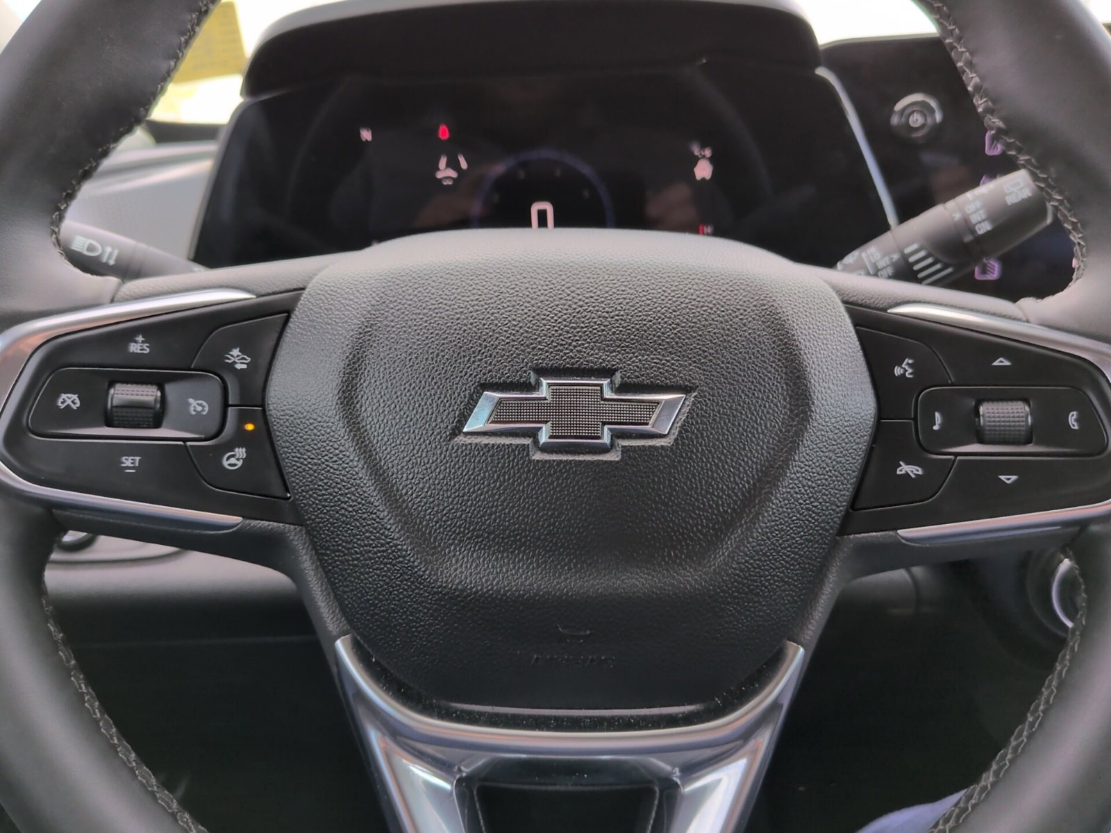 Used 2025 Chevrolet Trax ACTIV w/ Driver Confidence Package image 21