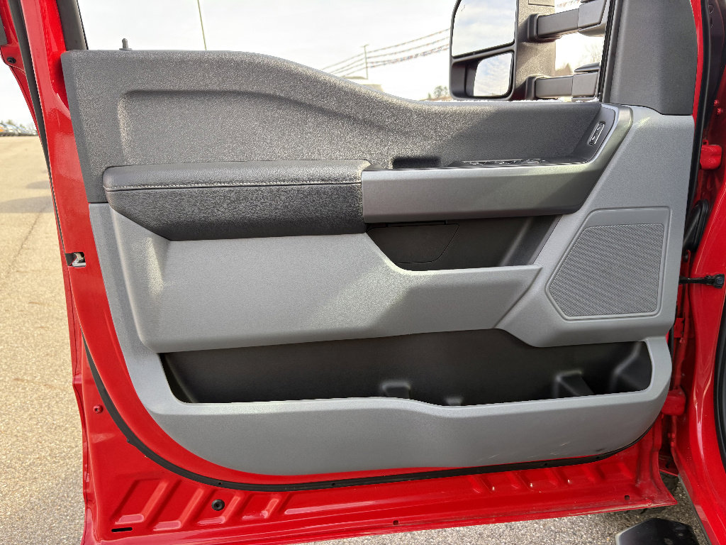 Used 2026 Ford F350 XL w/ STX Appearance Package image 28