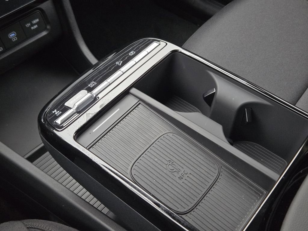 Used 2025 Hyundai Tucson Blue image 16