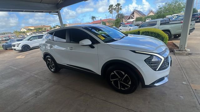 Used 2025 Kia Sportage LX FWD image 7