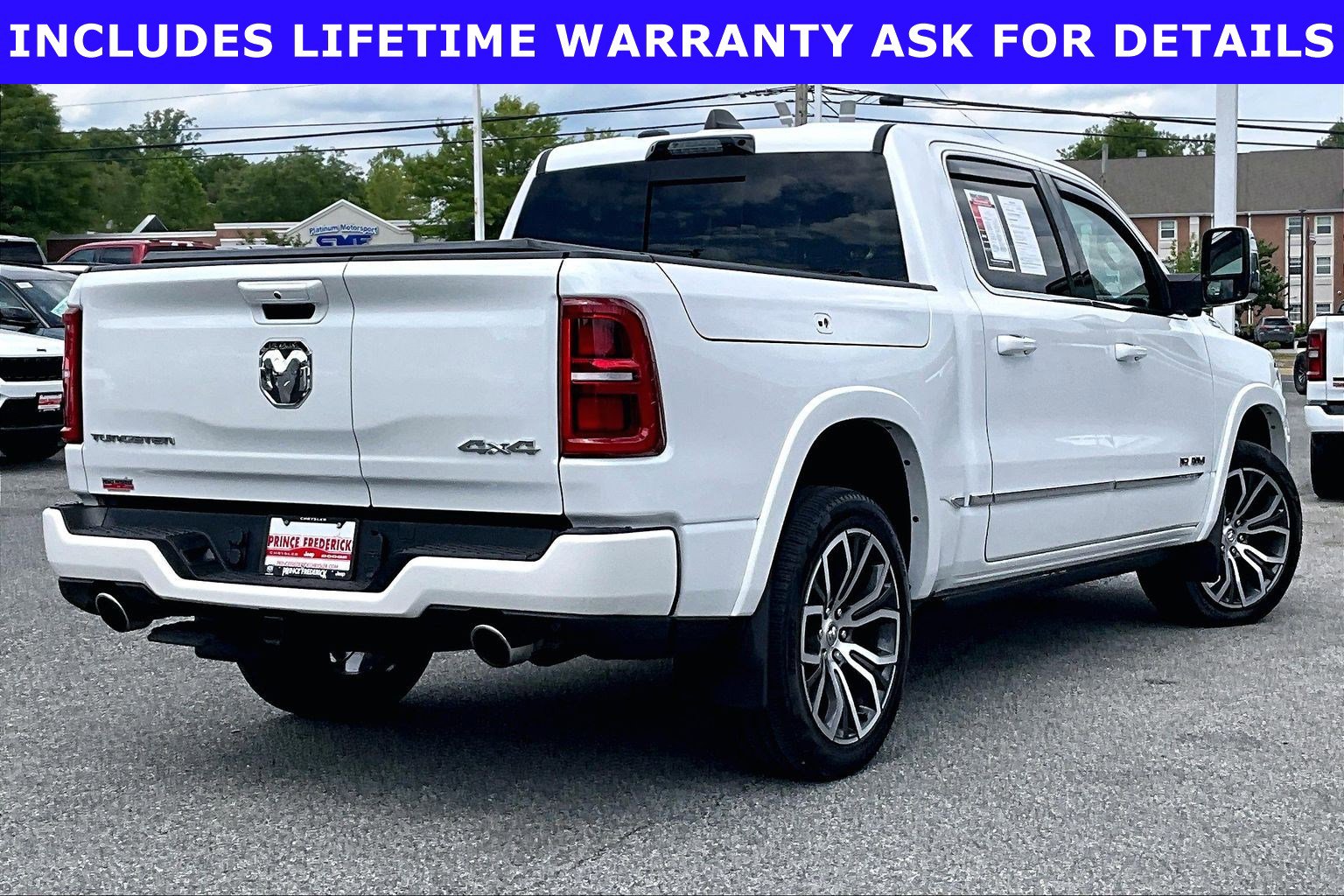 Used 2025 RAM 1500 Tungsten w/ Towing Technology Group AWD/4WD image 10