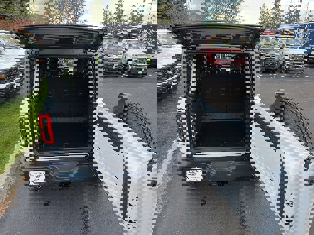 New 2025 Ford Bronco Outer Banks image 38