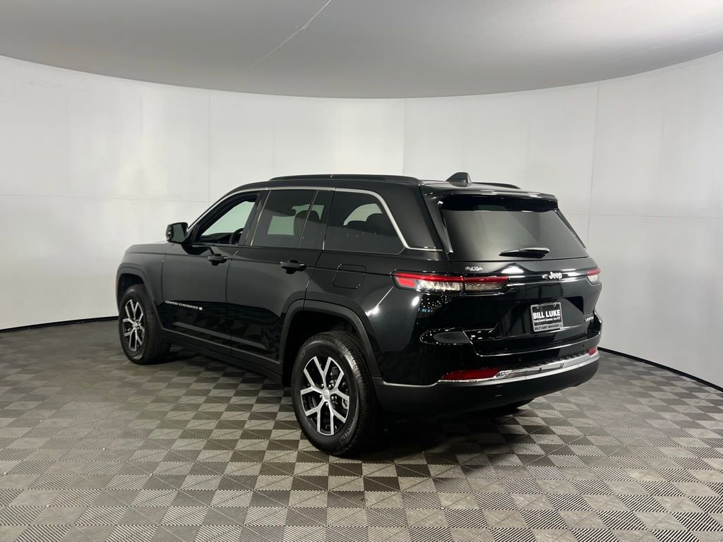 Used 2024 Jeep Grand Cherokee Limited image 7