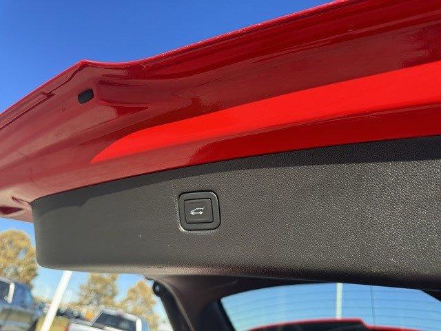 Used 2020 Chevrolet Blazer RS image 32