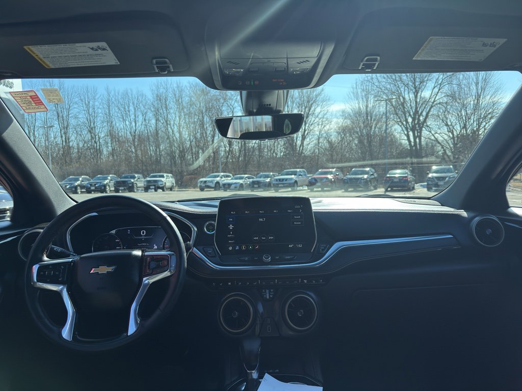 Used 2023 Chevrolet Blazer Premier w/ Driver Confidence II Package image 28