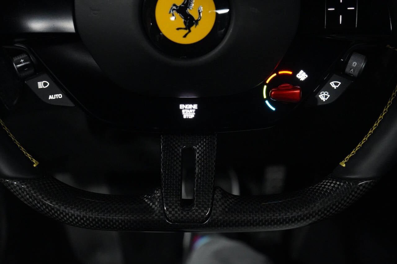 Used 2023 Ferrari Roma RWD image 95