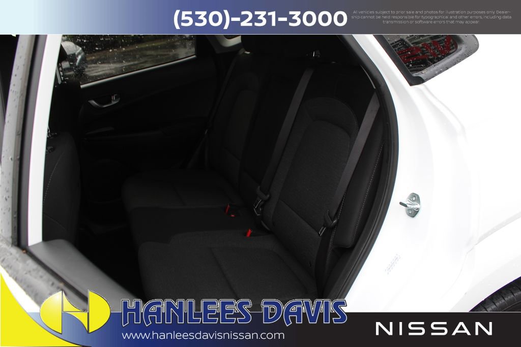 Used 2023 Hyundai Kona SE w/ Cargo Package FWD image 15
